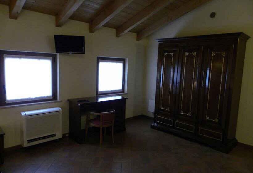 田舎風ホテル Bb Mambrotta