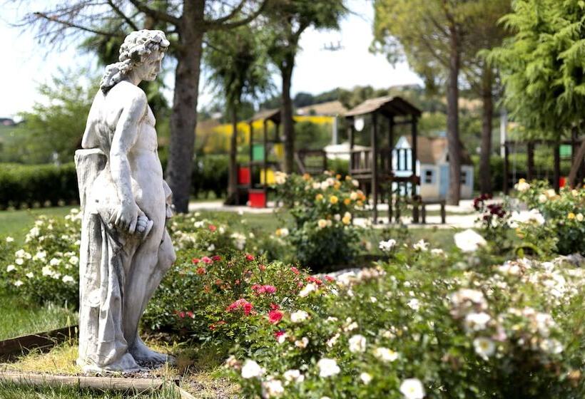 Kır Oteli Agriturismo La Cantina Di Bacco