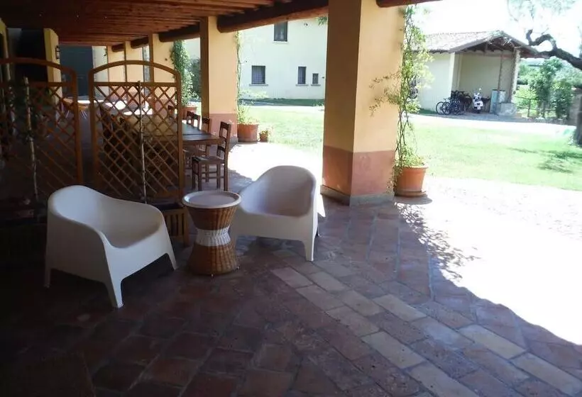 Maaseutuhotelli Agriturismo Villa Antonella