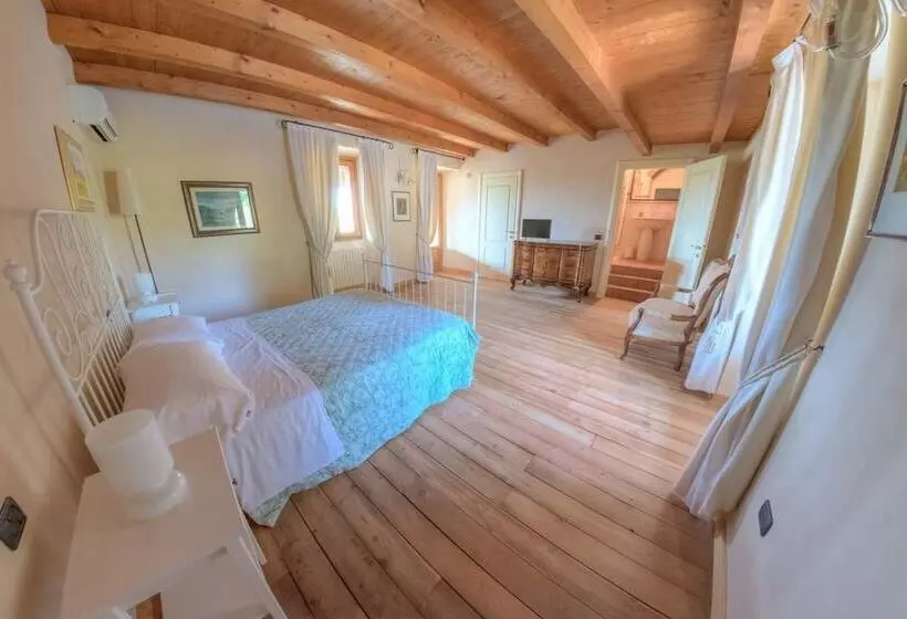 Maaseutuhotelli Agriturismo Villa Antonella