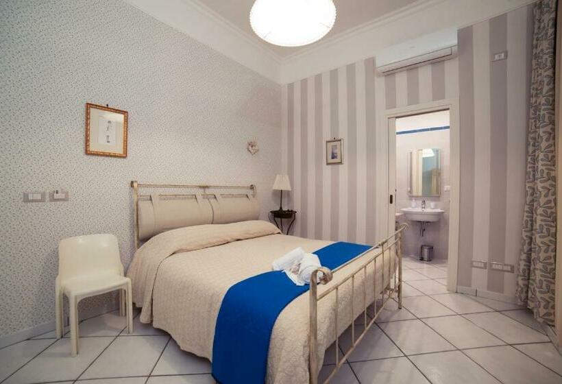 تختخواب و صبحانه La Tartaruga