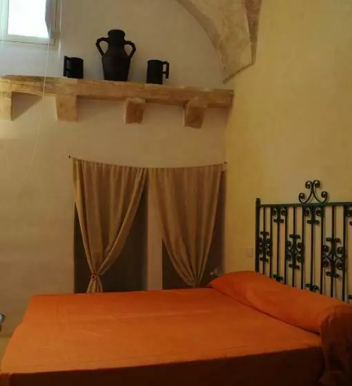 Aamiaismajoitus (B&B) Luna E Basilico By Casa Di Marco