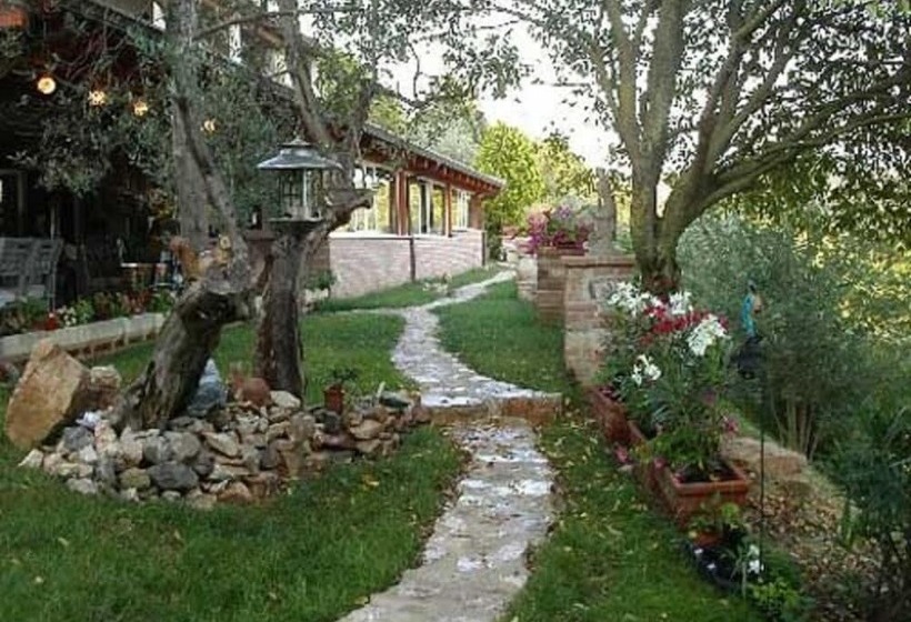 مبيت وإفطار Villa Trasimeno