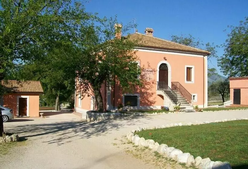 田舎風ホテル Agriturismo La Palazza