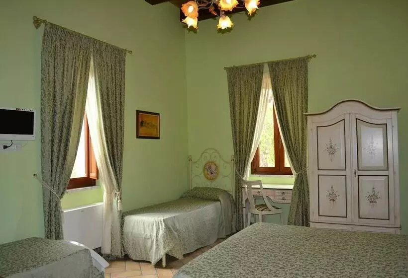 田舎風ホテル Agriturismo La Palazza