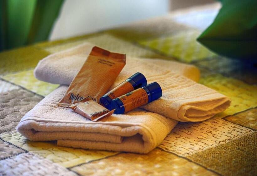 فندق ريفى Fattoria La Cona