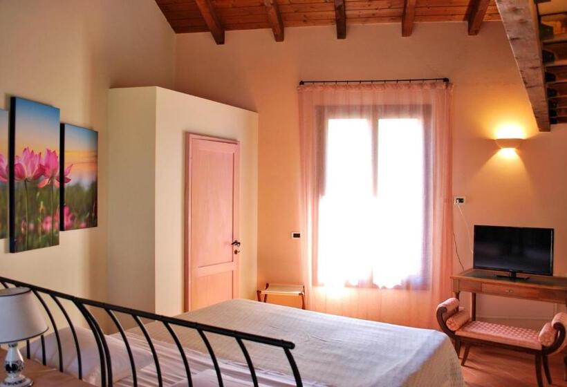 בית מלון כפרי Il Murello