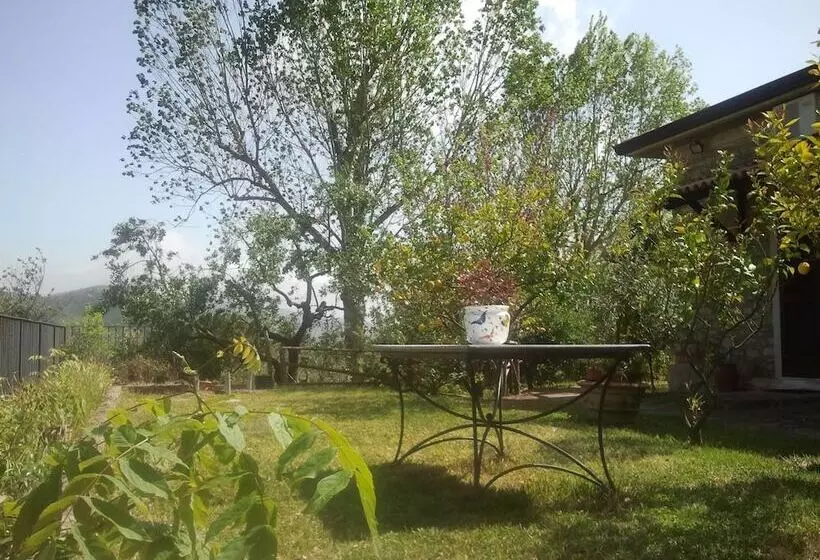 Maaseutuhotelli La Gabbianella E Il Gatto