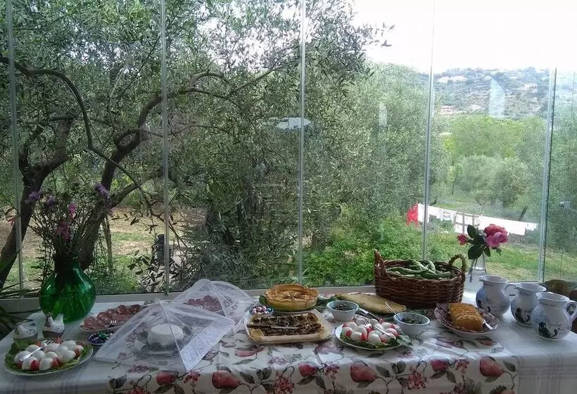 Maaseutuhotelli La Gabbianella E Il Gatto