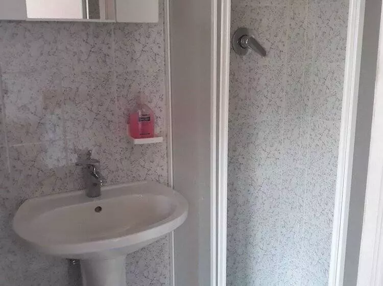 Aamiaismajoitus (B&B) Alloggio Taddei