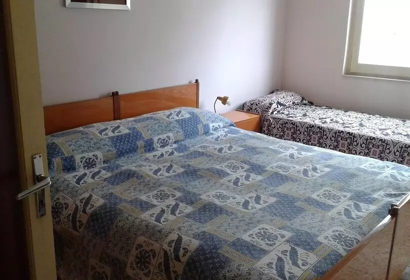 Aamiaismajoitus (B&B) Alloggio Taddei