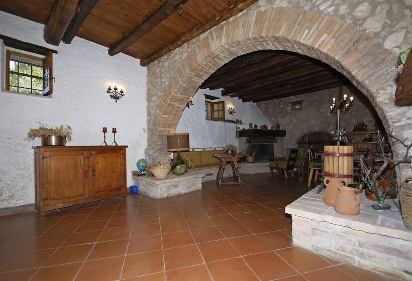 簡易ホテル Il Casale Di Max