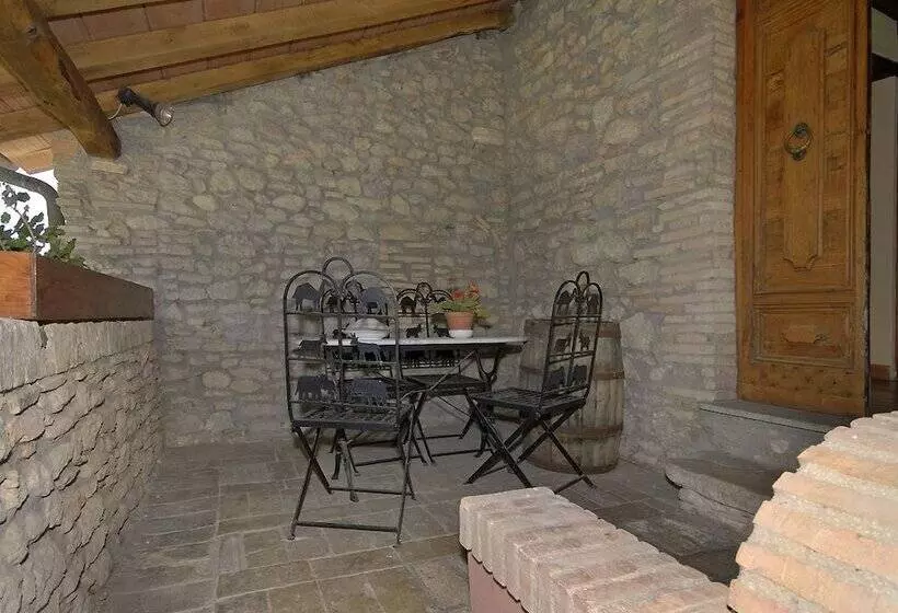 簡易ホテル Il Casale Di Max