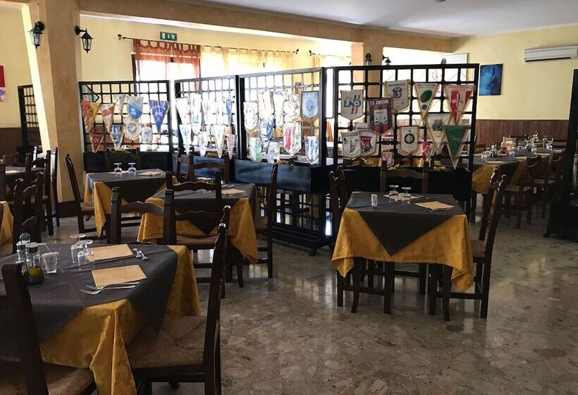 فندق Ristorante Lazio