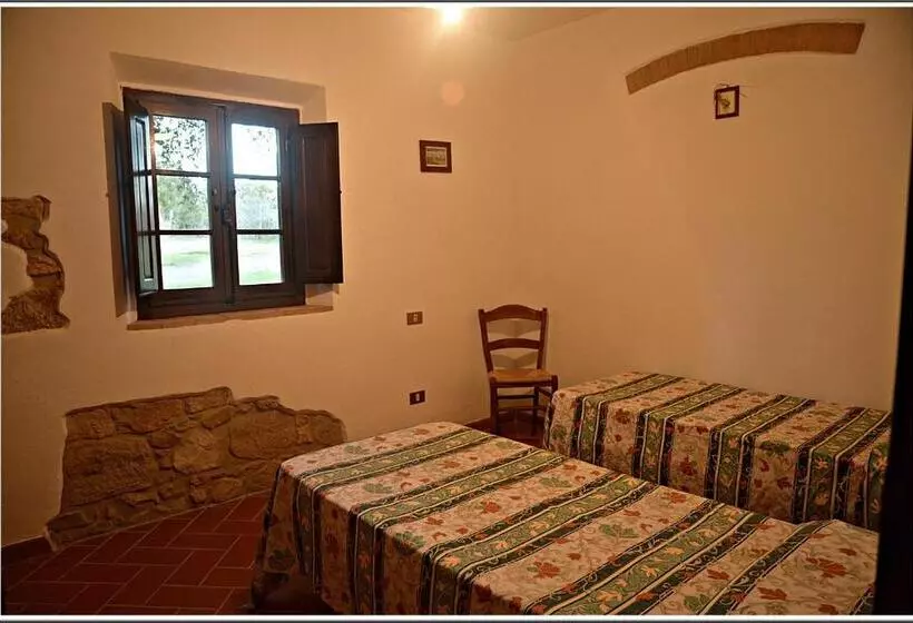 Maaseutuhotelli Agriturismo Poggio Macinaio