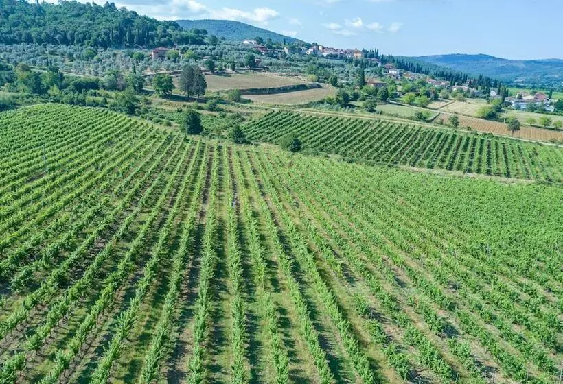 Maaseutuhotelli Tenuta La Pieve Casale Il Giglio