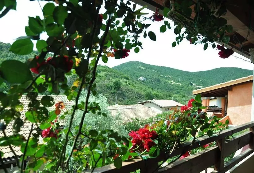 ペンション Affittacamere Sa Bratza Vacanze