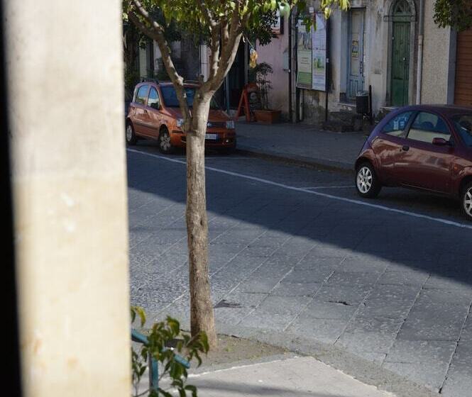 B&b Vicolo Del Chiostro