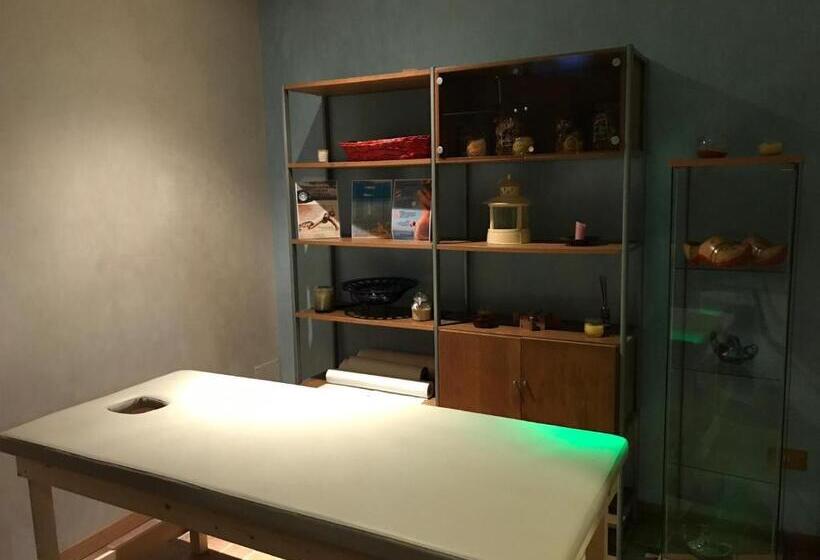 فندق فئة نجمة واحدة Altavilla