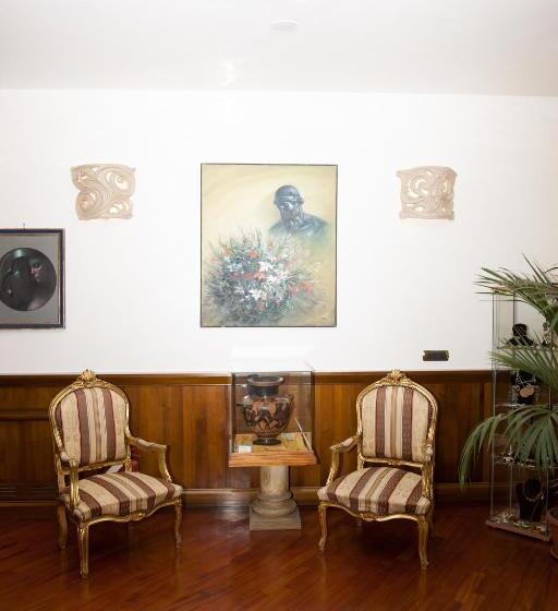 فندق فئة نجمة واحدة Altavilla