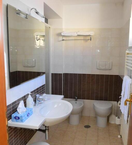 פונדק Altavilla