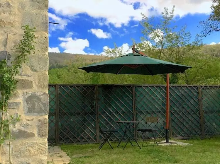 田舎風ホテル Le Case Della Buca Agriturismo Ed Agricampeggio