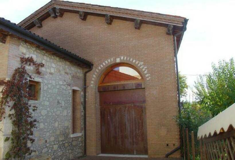 فندق ريفى Tenuta Maraveja