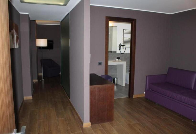 National Park Hotel & Spa