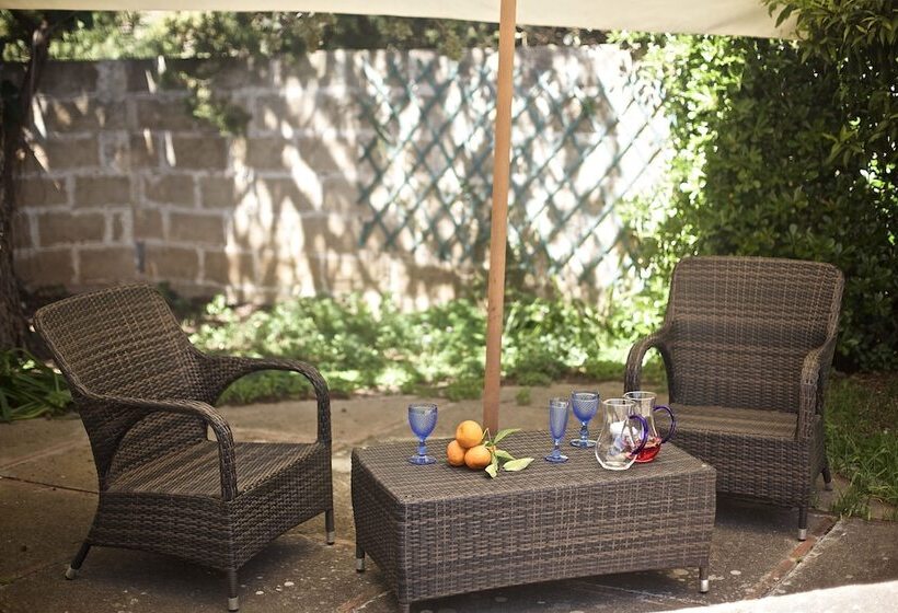 פנסיון La Serra  Villa De Bonis