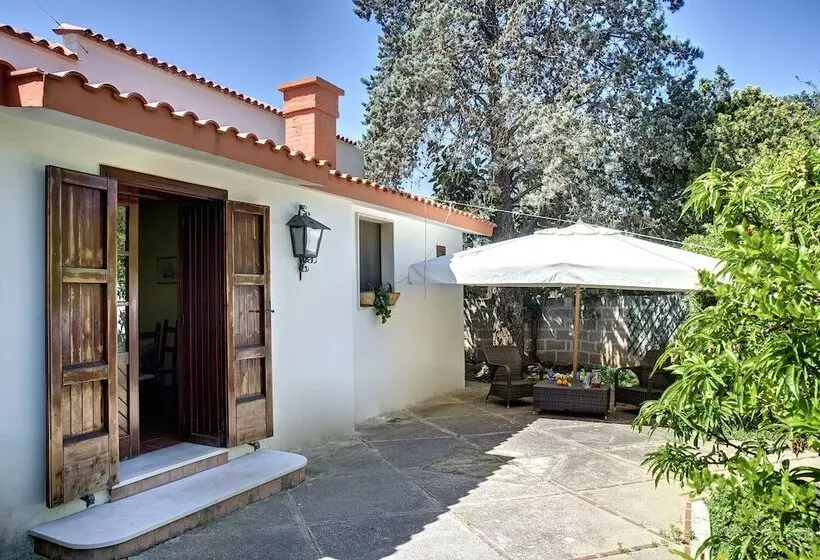 Majatalo La Serra  Villa De Bonis