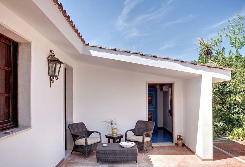 פנסיון La Serra  Villa De Bonis