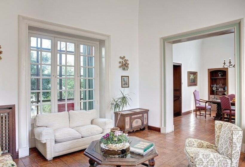 פנסיון La Serra  Villa De Bonis