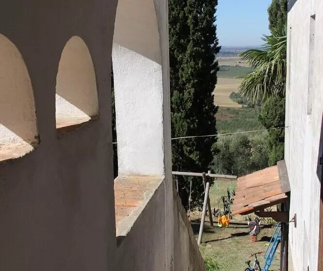 Hotelli Albergo Montechiari