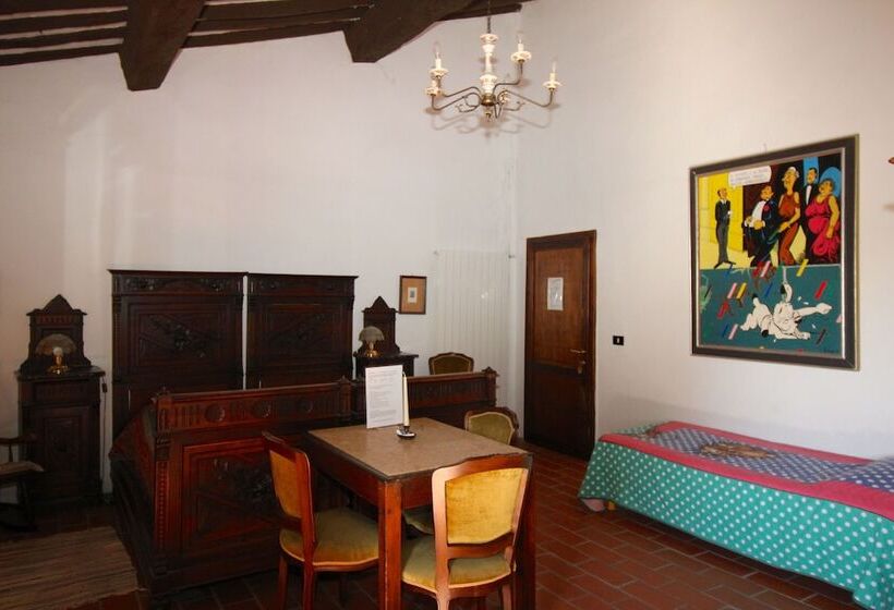 Отель Albergo Montechiari