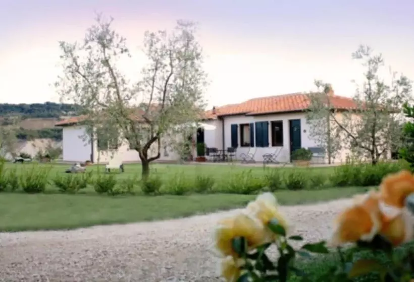 Maaseutuhotelli I Sicomori Seme Di Carota Glamping E Appartamenti Con Piscina A Saturnia
