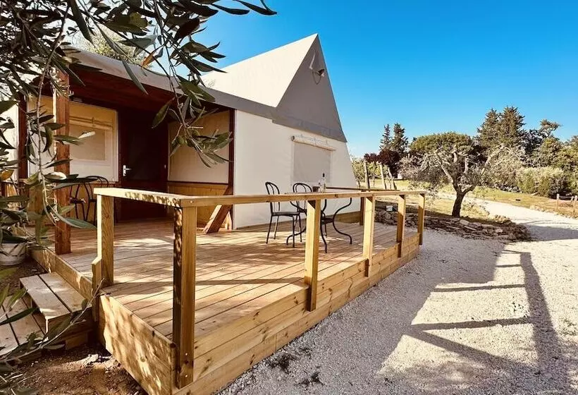 Maaseutuhotelli I Sicomori Seme Di Carota Glamping E Appartamenti Con Piscina A Saturnia