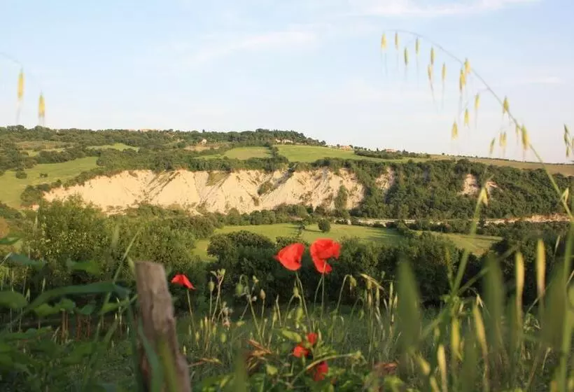 Maaseutuhotelli I Sicomori Seme Di Carota Glamping E Appartamenti Con Piscina A Saturnia