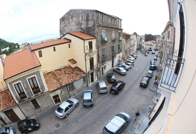 פנסיון Casa Lissania