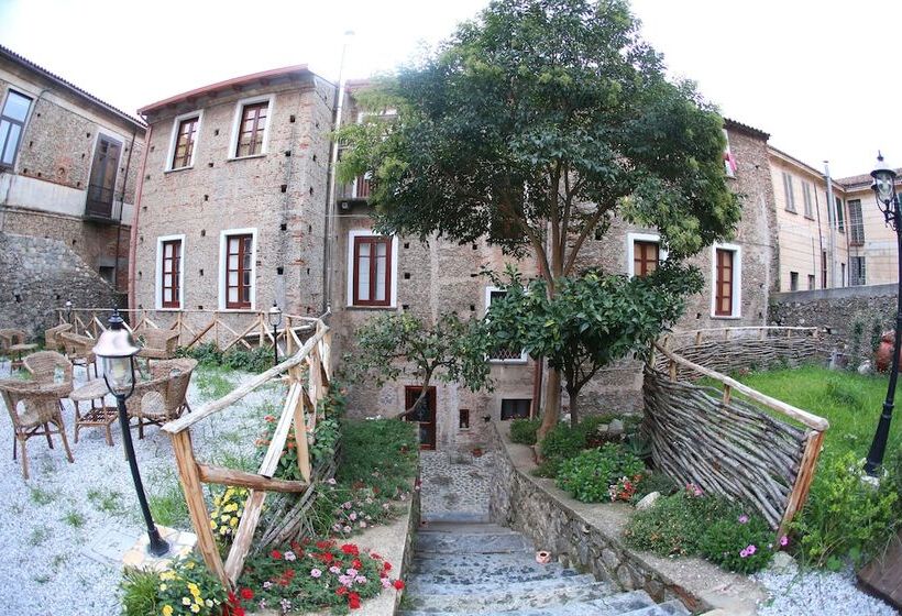 פנסיון Casa Lissania