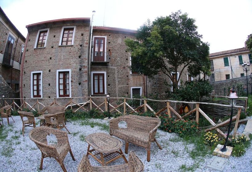 פנסיון Casa Lissania