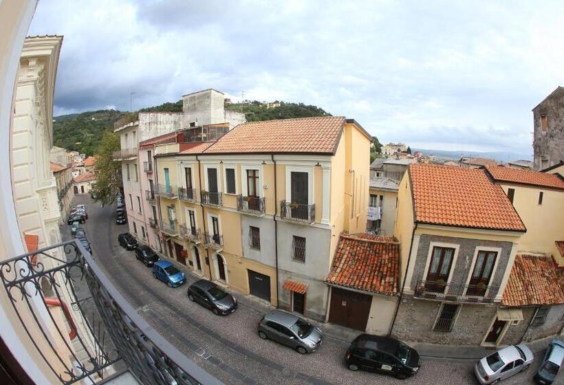 פנסיון Casa Lissania