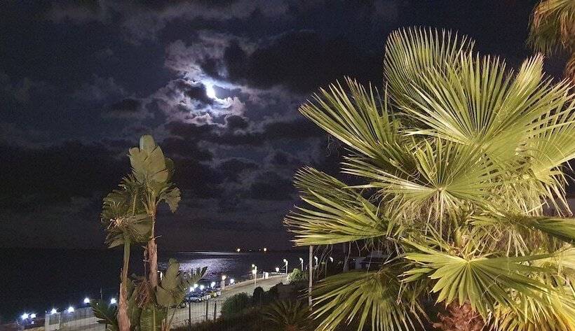 مسافرخانه Cicasub