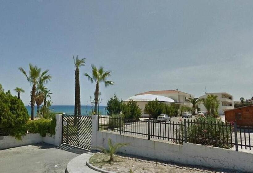 مسافرخانه Cicasub