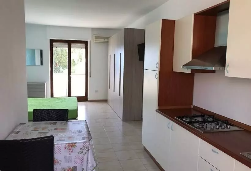 مسافرخانه Cicasub