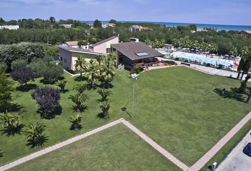 ホテル Don Antonio Glamping Village