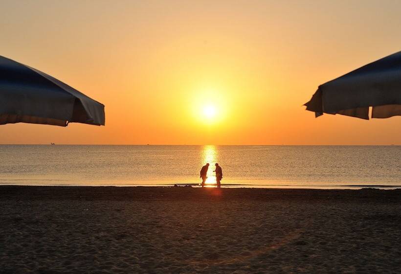 Отель Don Antonio Glamping Village