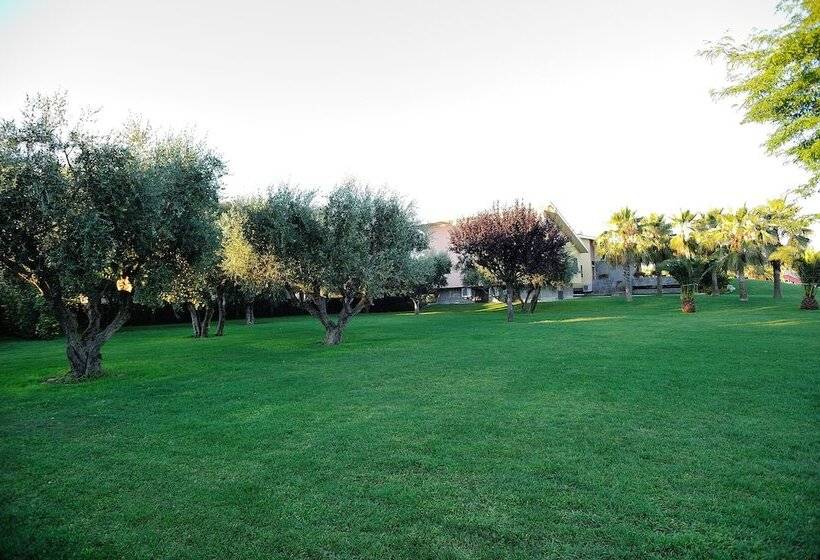 Отель Don Antonio Glamping Village