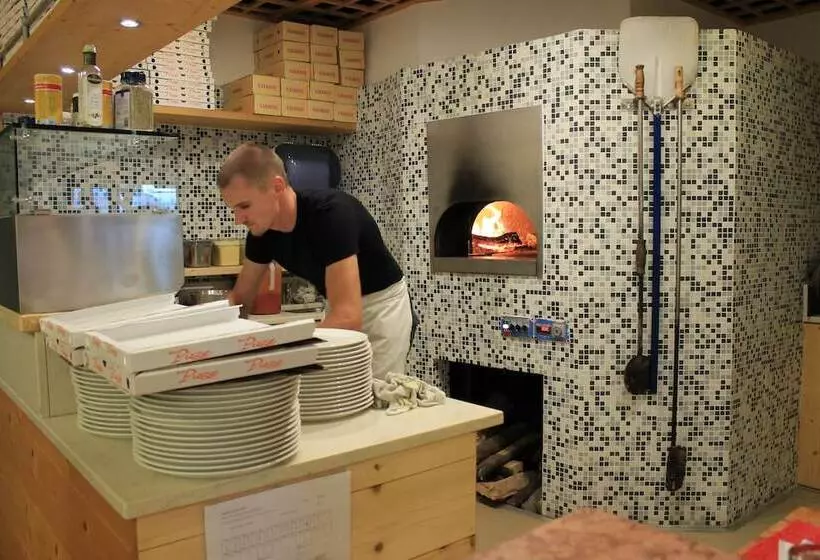 Hotelli Laghi Di Lamar