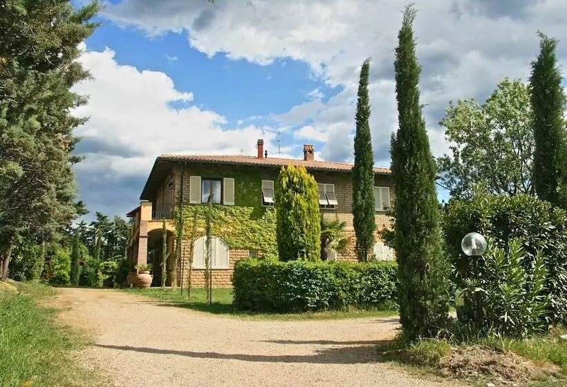 Maaseutuhotelli Agriturismo San Tommaso