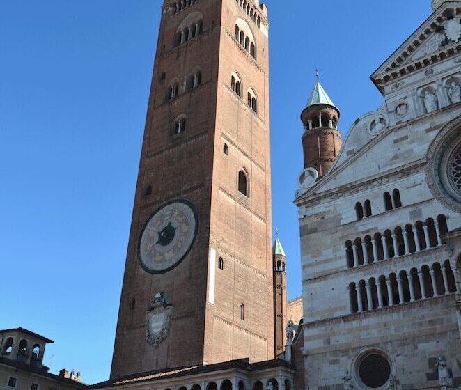 تختخواب و صبحانه Amici Miei Rooms